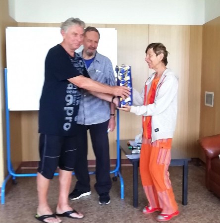 Ano, to je ve správných rukách...