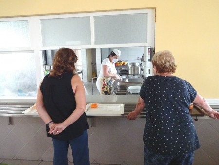 Personál je vstřícný a vlídný. Dává přídavky...