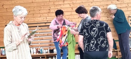 Butik - zlatý hřeb - přitahuje...