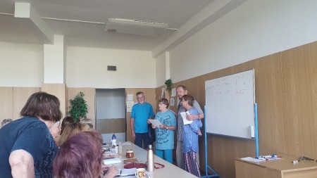 Vloni zaperlil verši i Lojzík...