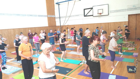 Hrátky s balonkem...