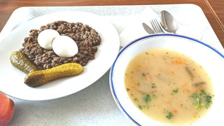 Kolektiv kuchyně byl vlídný a přidával "nášupy"